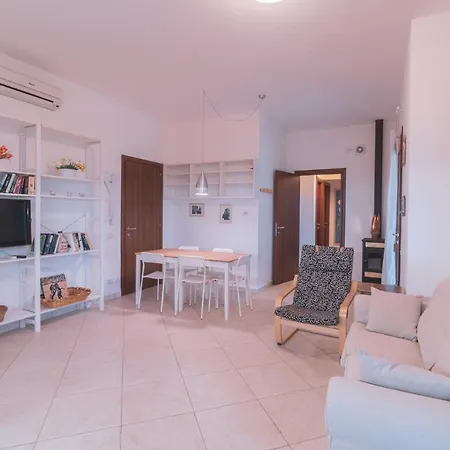 شقة Casa Fiore بولا