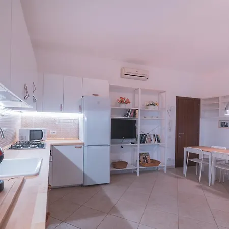 Casa Fiore * بولا